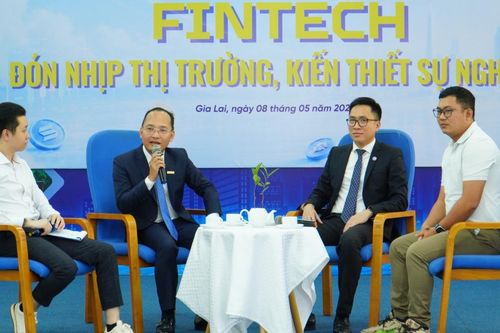 Từ Mobile Banking đến AI Banking: Chủ động đón đầu cuộc đua tài chính mới