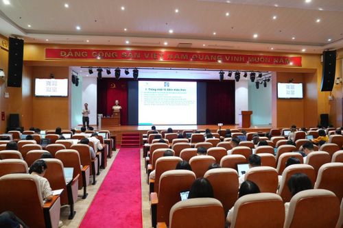 NHNN Khu vực 1 đào tạo ứng dụng AI gắn với thực tiễn công việc