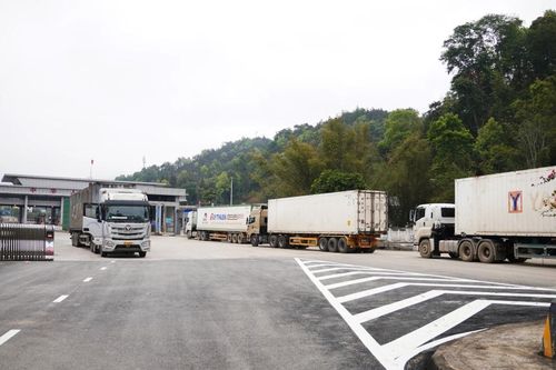 Tái cấu trúc để phát triển biên mậu Cao Bằng