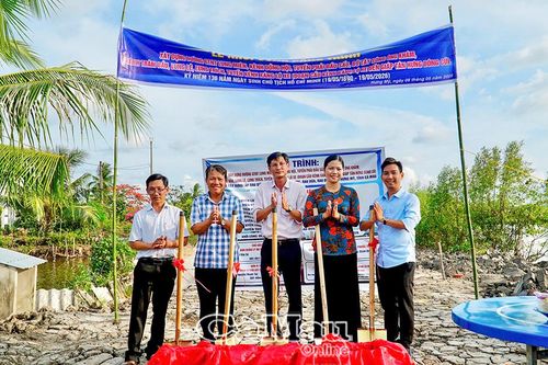 Khởi công hai công trình lộ giao thông gần 8,4 tỷ đồng
