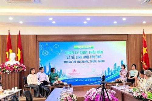 Chuyển đổi quản lý rác thải rắn vì đô thị xanh, thông minh
