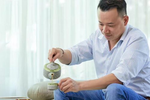 Nghỉ hưu sớm để hưởng thụ khi đang kiếm hơn 115 triệu/tháng, người đàn ông nhanh chóng hối hận