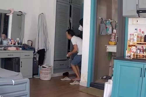 Bảo vệ tòa nhà ở TP.HCM lẻn vào phòng, trộm đồ lót của khách nữ