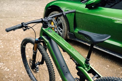 Porsche cắt giảm 500 việc làm, đóng cửa luôn bộ phận xe đạp điện