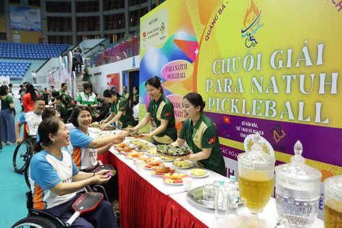 Ẩm thực hòa nhập: Khi món ngon kể câu chuyện kết nối tại Para Natuh Pickleball Bắc Ninh 2026
