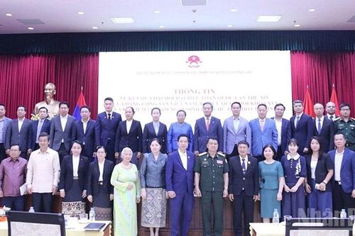 Triển lãm số kỷ niệm 136 năm Ngày sinh Chủ tịch Hồ Chí Minh tại Lào