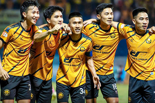 Đông Á Thanh Hóa tạo bất ngờ ở vòng 22 V-League