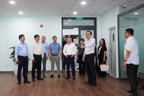 Quốc hội đồng hành tháo gỡ vướng mắc cho Trung tâm tài chính quốc tế tại Đà Nẵng