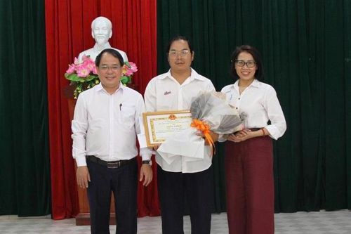 Tuyên dương hành động dũng cảm cứu người