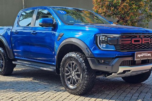 Tăng giá lên 1,45 tỷ đồng, ai sẽ 'xuống tiền' để mua Ford Ranger Raptor 2026?