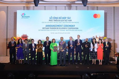 Triển khai nhiều sáng kiến thúc đẩy phát triển du lịch Việt Nam