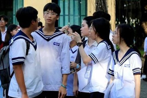 Bí quyết giúp sĩ tử giữ phong độ ổn định, làm bài nhanh hơn