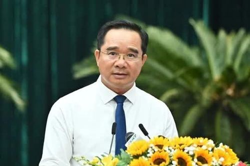 Chủ tịch UBND TP Hồ Chí Minh làm Tổ trưởng Tổ công tác đầu tư giáo dục