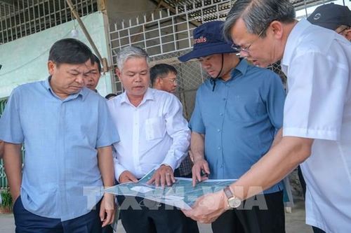 Cần Thơ khẩn cấp ứng phó sạt lở, nhiều hộ dân bị đe dọa