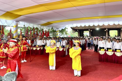 Lễ hội Phủ Nhì - Dấu ấn văn hóa, lịch sử của vùng đất Định Hòa