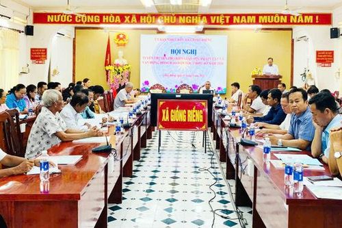 Tuyên truyền chính sách đặc thù vùng đồng bào dân tộc thiểu số