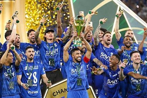 Al Hilal ngược dòng hạ Al Kholood 2-1 để chính thức lên ngôi vô địch King's Cup