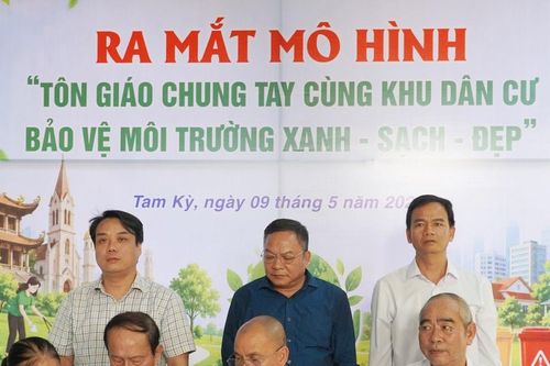 Phường Tam Kỳ ra mắt mô hình tôn giáo chung tay cùng khu dân cư bảo vệ môi trường