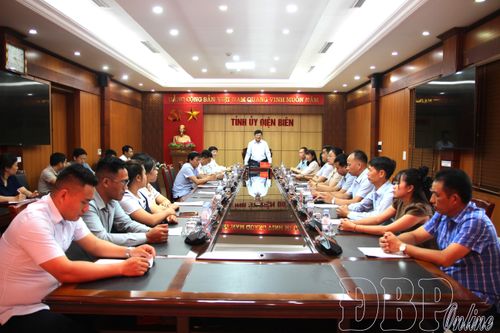 Gặp mặt Đoàn đại biểu tỉnh dự Đại hội đại biểu toàn quốc Mặt trận Tổ quốc Việt Nam lần thứ XI