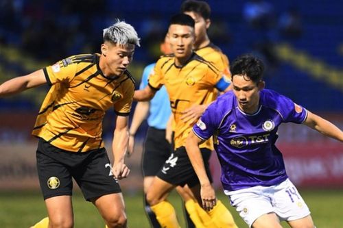 Thanh Hóa đánh bại Hà Nội FC 1-0: Chiến thắng quả cảm trong thế thiếu người và dấu ấn VAR