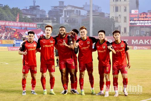 Vòng 22 V.League 2025-2026: Chủ nhà Ninh Bình FC giành chiến thắng