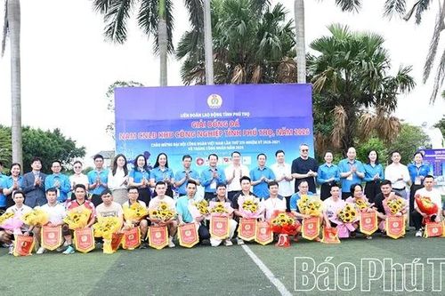 Khai mạc giải bóng đá nam công nhân lao động các khu công nghiệp tỉnh năm 2026