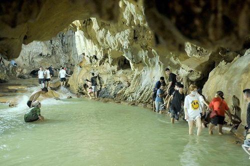 Bí ẩn hang động ở Thái Nguyên