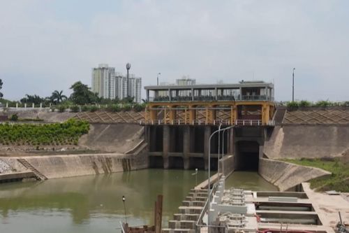 Xây đập điều tiết: Giải pháp hồi sinh sông nội đô