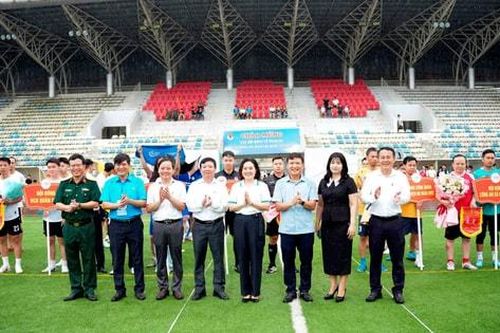 Khai mạc Giải bóng đá nam Công đoàn xã Hoài Đức lần thứ I năm 2026