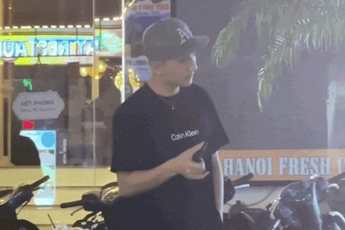 Chàng trai được nhận việc ngay nhờ ngoại hình giống Sơn Tùng M-TP