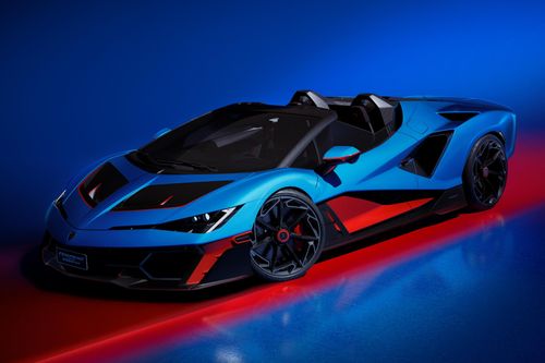 Siêu xe Lamborghini Fenomeno Roadster chính thức ra mắt