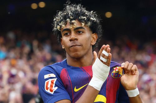 Phù hiệu trên ngực đẩy giá áo đấu World Cup của Lamine Yamal