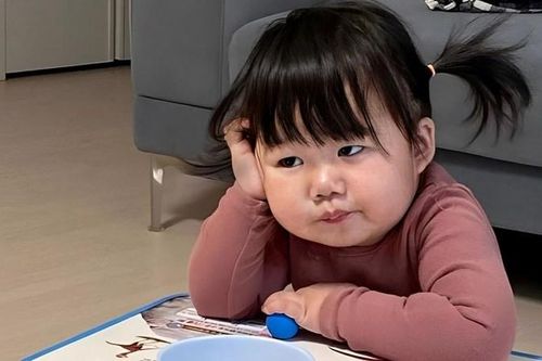 Con 6 tuổi nói 'sau này không nuôi bố mẹ', chưa chắc là điều xấu
