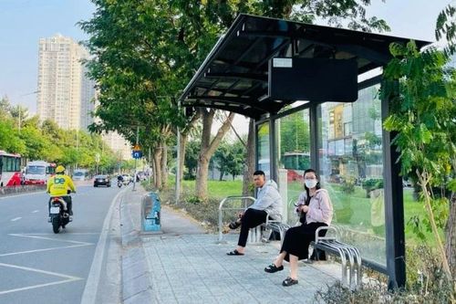 Lấy ý kiến người dân về các mẫu thiết kế nhà chờ xe buýt