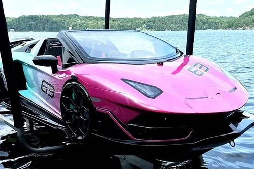 Tận thấy 'bò mộng Lamborghini biết bơi' độc lạ, chỉ hơn 1,2 tỷ đồng