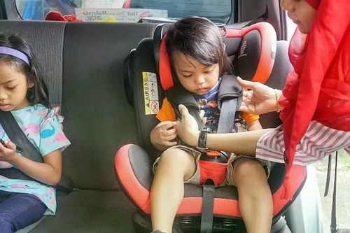 Đề xuất mới về thiết bị an toàn cho trẻ em trên ô tô