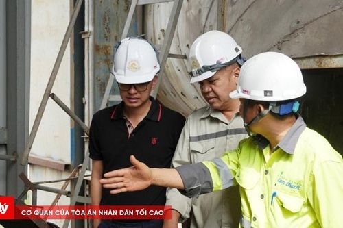 Kiểm tra đột xuất nhà máy xi măng sau phản ánh bụi, mùi khét