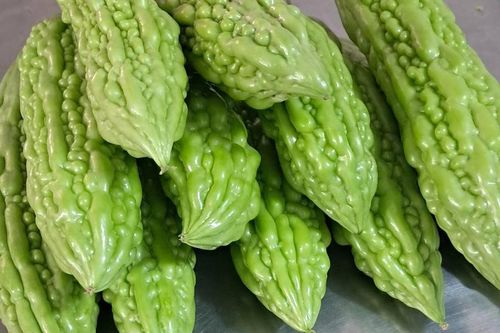 Mướp đắng được ví như vị thuốc quý nhưng 4 nhóm người nên tránh