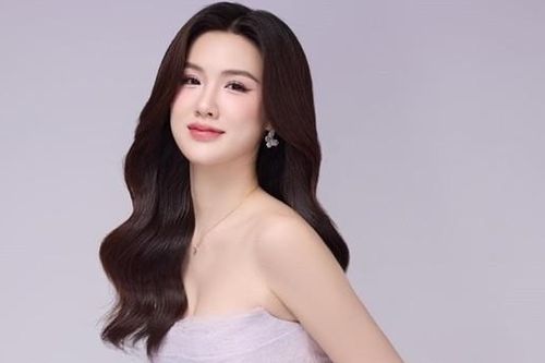 Hoa hậu Trịnh Mỹ Anh lên chức giám đốc