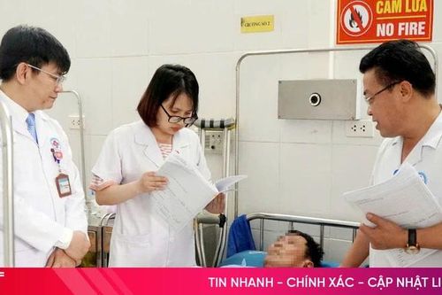 Thêm 7 bác sĩ Bệnh viện Đại học Y Hà Nội về khám chữa bệnh tại Hà Tĩnh