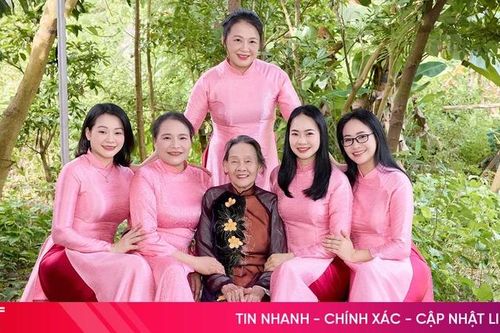'Ngày của mẹ' trong nhịp sống hiện đại