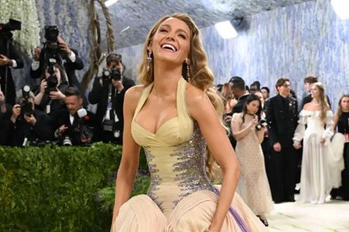 Bạn thân Justin Baldoni chỉ trích Blake Lively vì màn xuất hiện tại Met Gala