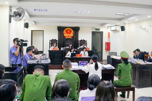 Vụ án Trường THCS Ba Đình: Người tham mưu, ban hành văn bản trái pháp luật có bị xử lý?