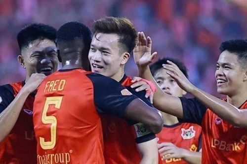 Hoàng Đức chấn thương sau siêu phẩm, ĐT Việt Nam đụng độ Hàn Quốc tại Asian Cup 2027