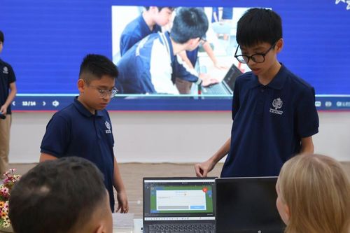 Cậu học sinh lớp 7 đạt IELTS 8.0 và hành trình mở cánh cửa tri thức bằng tiếng Anh