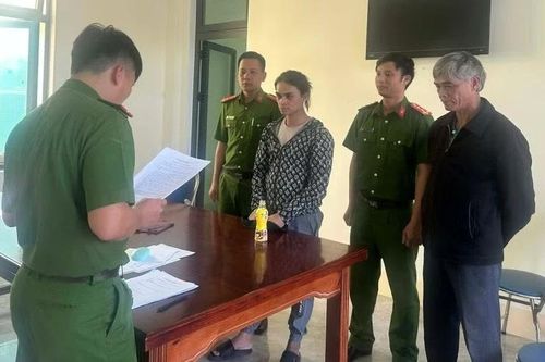 Truy tìm 3 con dao trong vụ đánh nhau, gây rối ở cây xăng trên quốc lộ 14