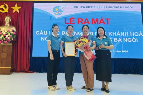 Phường Ba Ngòi ra mắt Câu lạc bộ 'Người dân Khánh Hòa nói tiếng Anh'