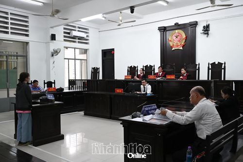 Vụ bảo mẫu làm trẻ tử vong: Hủy bản án sơ thẩm để điều tra lại