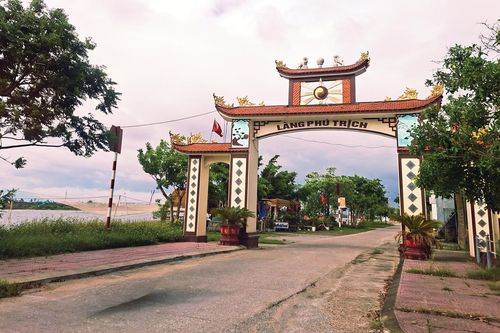 Làng ở cuối sông