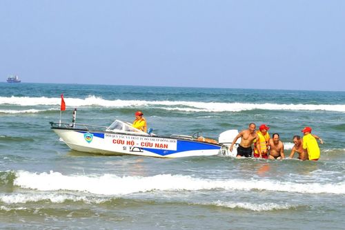 Cứu hộ thành công nhiều vụ đuối nước